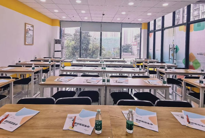 重庆英豪高考学校高三全日制班怎么样