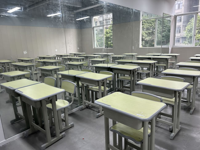 重庆昂扬高考培训学校