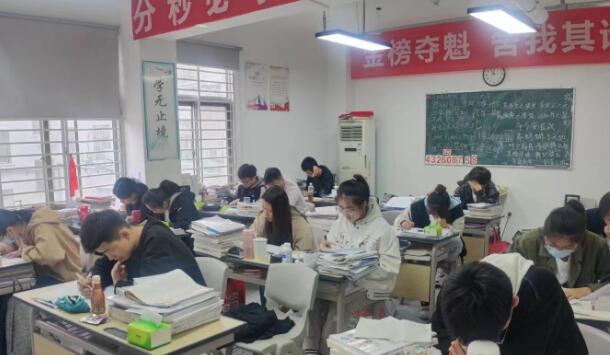 郑州捷登高考全日制学校怎么样