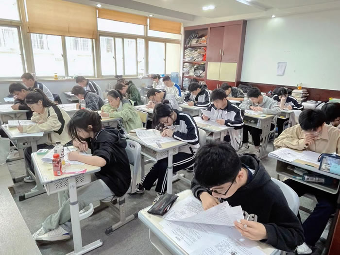 浙江三联高复学校有效电话地址汇总