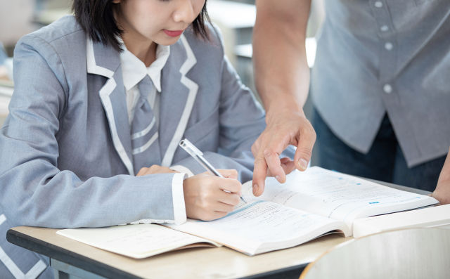 郑州新东方考研培训班地址-全日制集训营在哪-6所校区位置