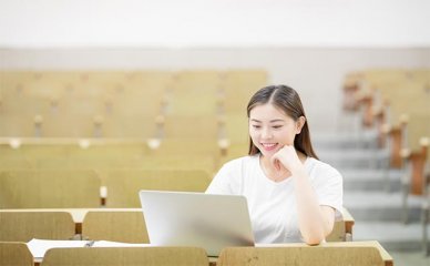 成都德语培训机构大比拼：这里是哪一家最能满足你？