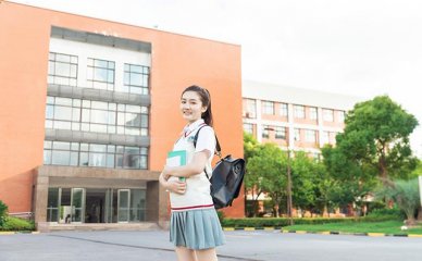 青岛网上意大利语学习：尽享一流培训质量