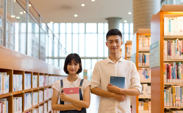 学习西班牙语，辖区零基础班最棒！