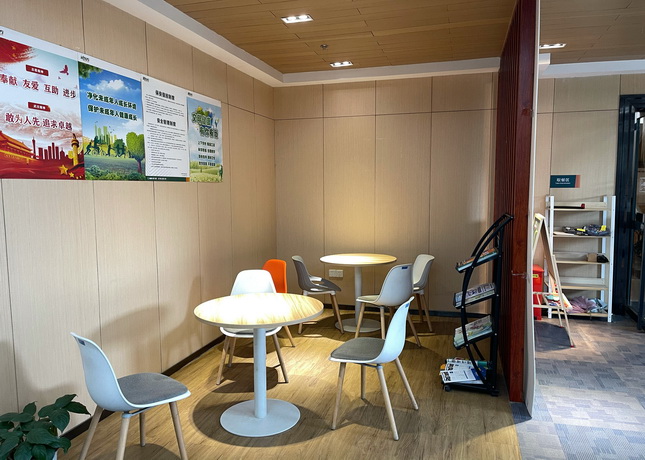 藏龙岛校区接待区